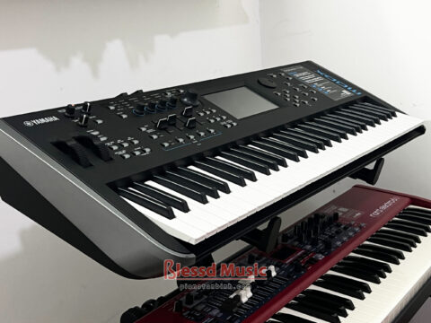 Đàn Yamaha MODX 6