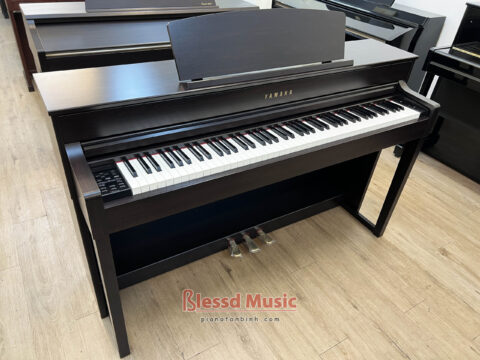 đàn piano điện Yamaha CLP 575