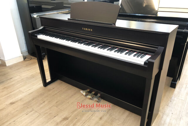 đàn Piano Điện Yamaha CLP 735r
