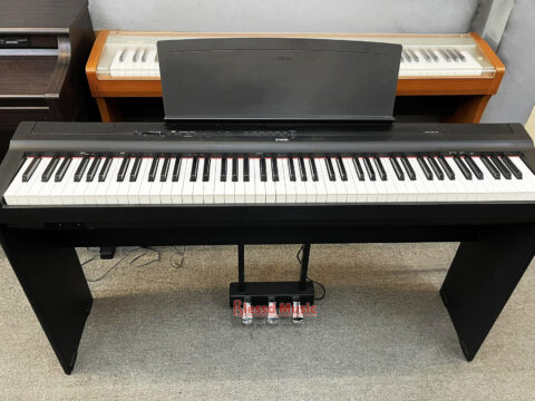 Đàn Piano điện Yamaha P125 B