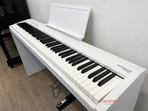 Đàn Piano Điện Roland FP 30X