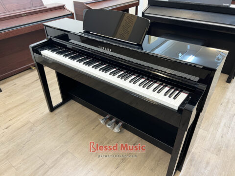 Đàn Piano điện Yamaha CLP 535pe