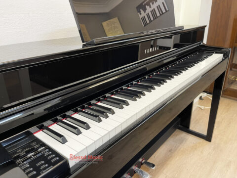 Đàn Piano Điện Yamaha CLP 575 PE