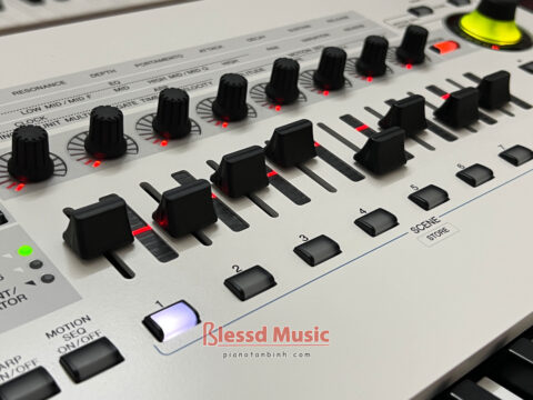 Đàn Yamaha Montage 8 WH