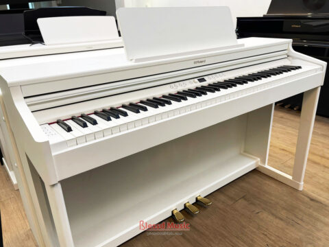 Đàn Piano điện Roland RP 701 WH