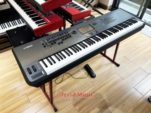 Đàn Yamaha Montage 8