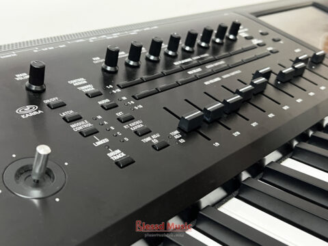 Đàn Korg Kronos 2 88