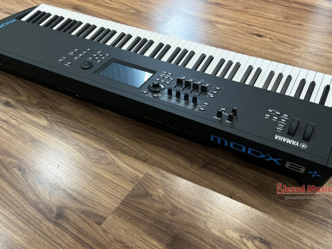 Đàn Yamaha MODX8+