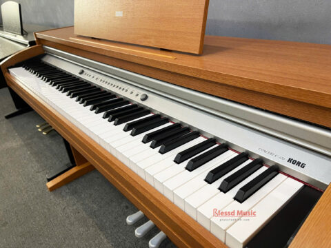 Đàn Piano điện Korg C 320 LC