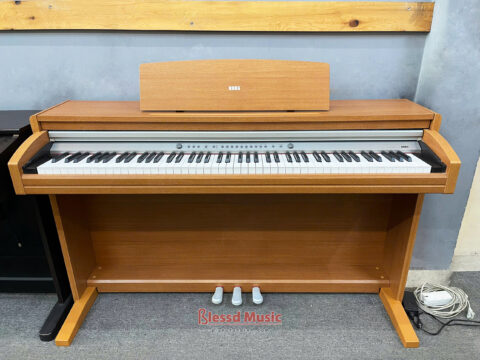 Đàn Piano điện Korg C 320 LC
