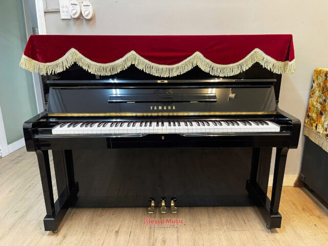 Đàn Piano cơ Yamaha U1H