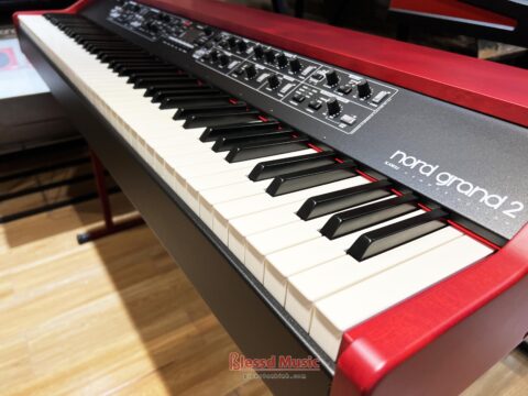 Đàn Piano Nord Grand 2