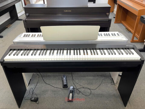 Đàn Piano điện Roland FP 30XB