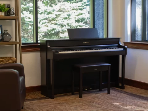 Đàn Yamaha CLP 835R