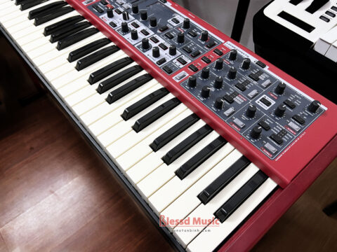 Đàn Nord Stage 4 Compact
