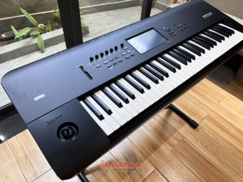 Đàn Korg Nautilus 61