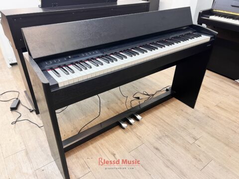 Đàn Piano điện Roland F701 CB