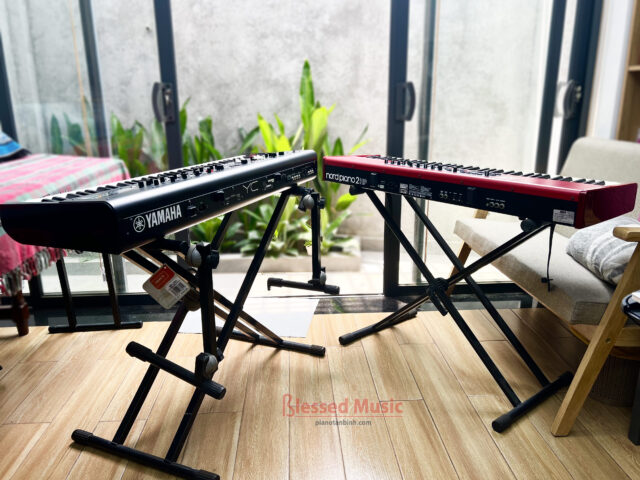 Yamaha YC 73 vs Nord Piano 2 HP