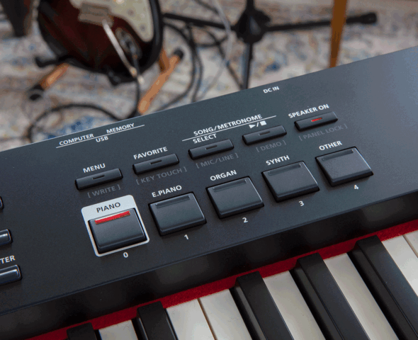 Đàn Piano điện Roland RD 08