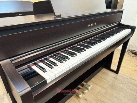 Đàn Piano điện Yamaha CLP 775R
