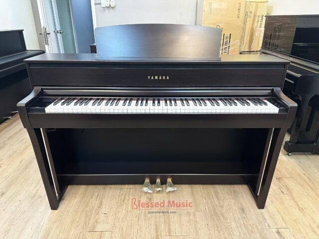 Đàn Piano điện Yamaha CLP 775R