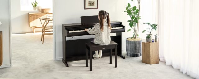 Đàn Piano điện Yamaha YDP 166